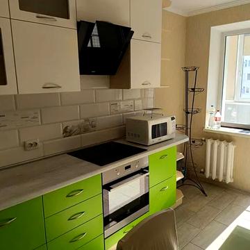 Олександра Бідного вул., 18