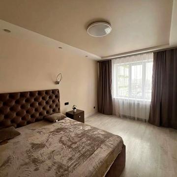 Тисменицька вул., (Будинок)