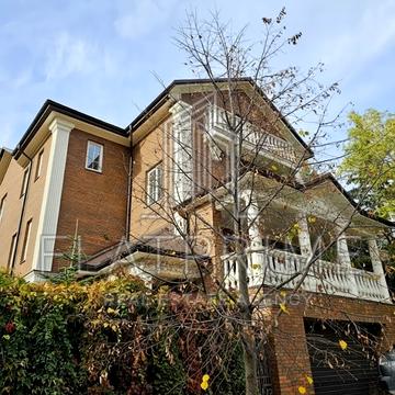 Звіринецька вул., 47