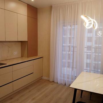 Краснова вул., (65 перлина)