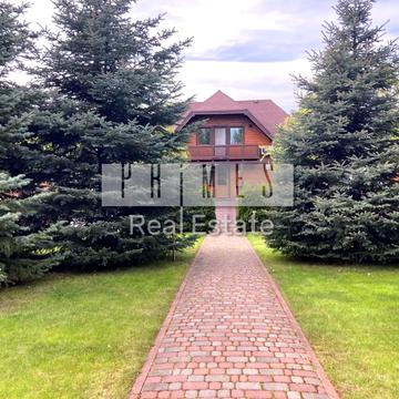 Карєрна вул.