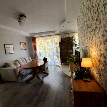 Конотопська вул., 7