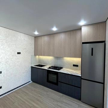 Фабрична вул., (Будинок 9)