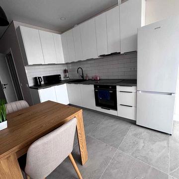 Вавилових вул., 11