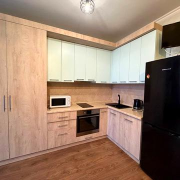 Регенераторна вул., 4к2