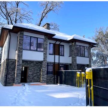 Академіка Ромоданова вул. (Льва Толстого)