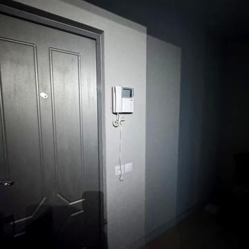 Андрія Мельника вул., 4