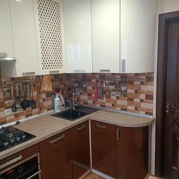 Чорновола вул., 78