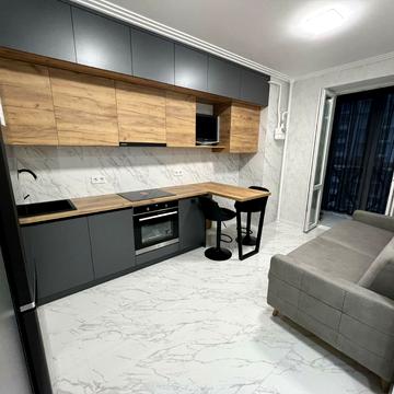 Соборна вул. (), 123