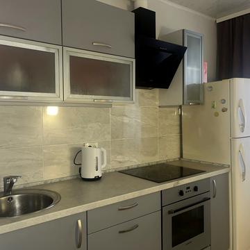 Запорізьке шосе, 60