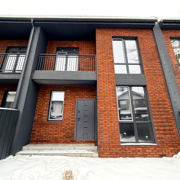 Тищенка вул., 35