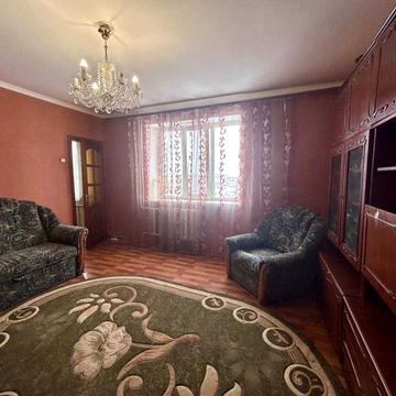 Гоголівська вул., 94