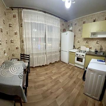 Героїв просп., 21