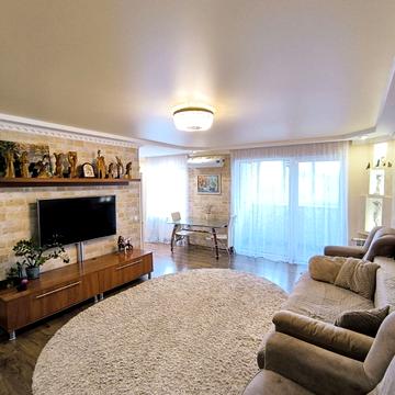 Запорізького Козацтва вул., 19а