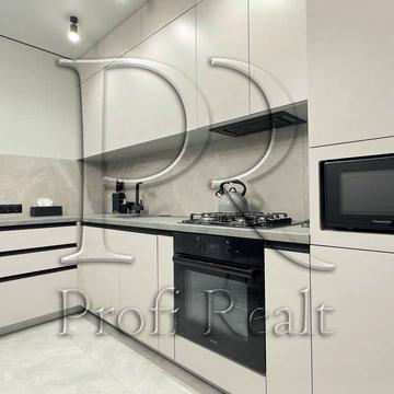 Санаторна вул., 25