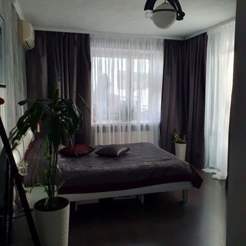 Харківська вул., 5