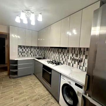 Гетьмана Івана Мазепи вул. (Топольна), 26