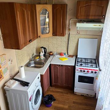 Верховної Ради бульв., 22-Б