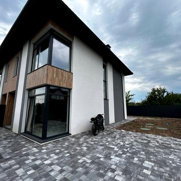 Симоненка вул.