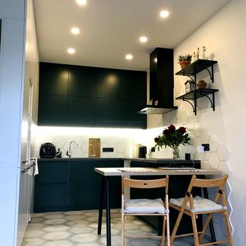 Макарівська вул., 23