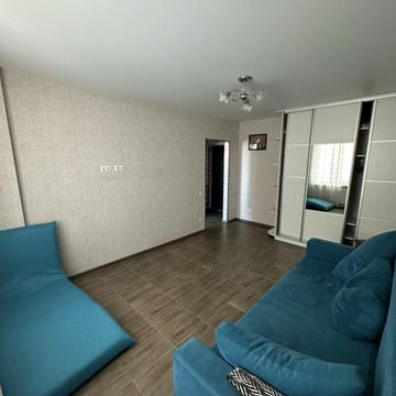 Валерія Гудзя вул., 50