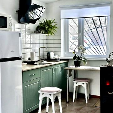 Богдана Хмельницького просп. (Героїв Сталінграда), 99