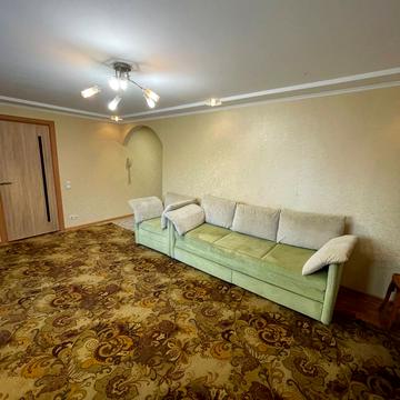 Будівельників вул., 14-А