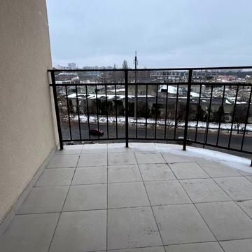 Краснова вул., (68 перлина)