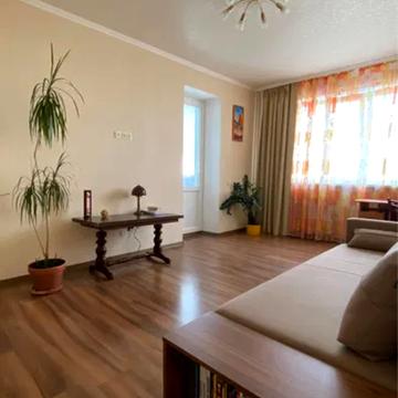 Бригади Хартія вул., 45а