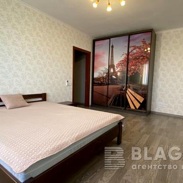 Ясинуватський пров., 11