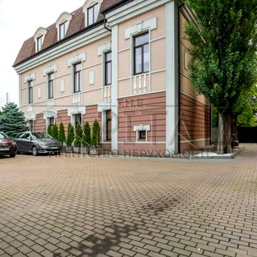 Жилянська вул., 97