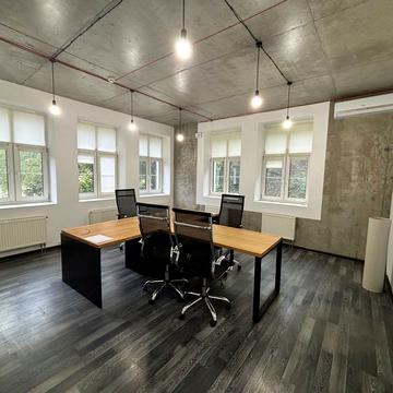 Воздвиженська вул., 45-49