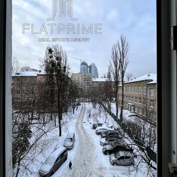 Джона Маккейна вул. (Івана Кудрі), 22-А