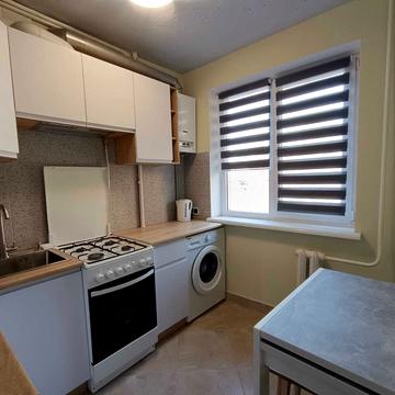 Каховська вул., 26