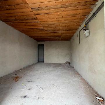 Тисменицька вул., (Будинок)