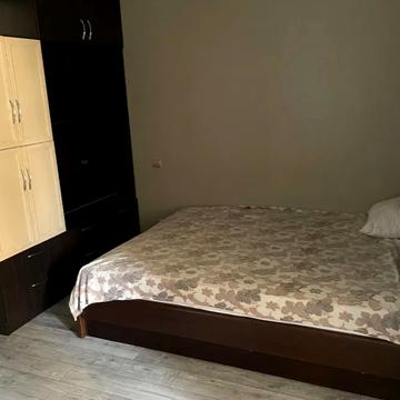 Лобачевського пров., 7