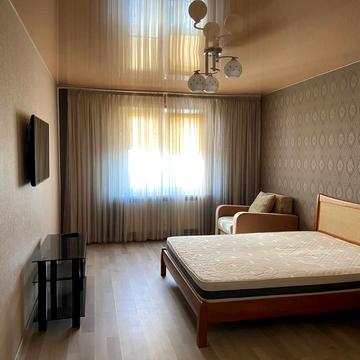 Милославська вул., 16