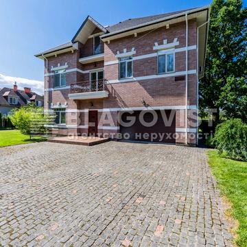 Травнева вул.