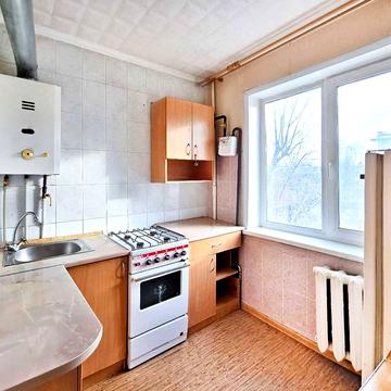 Петра Калнишевського просп. (Косіора), 32