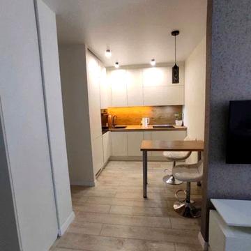 Камянська вул. (Дніпродзержинська), 128