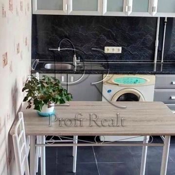 Ентузіастів вул., 27