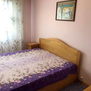 Червоної Калини просп. (Володимира Маяковського), 17-А