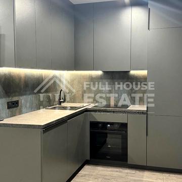 Юнацька вул., 21