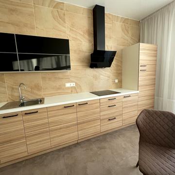 Василя Тютюнника вул. (Анрі Барбюса), 53