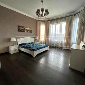 Березовського пров., 14