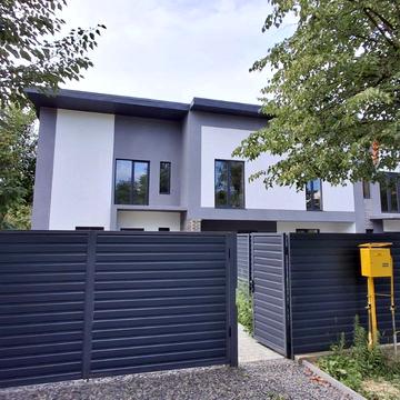 Молодіжна вул.