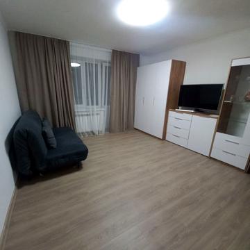 Павела Йозефа Шафарика вул. (), 14а