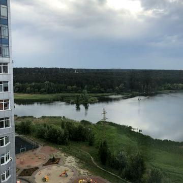 Миколи Ушакова вул., 1-Д