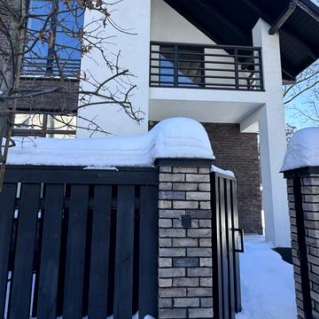 Євгена Коновальця вул.