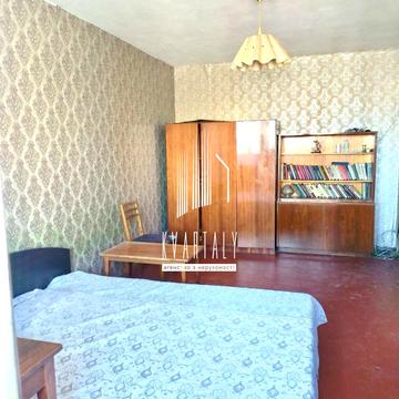 Червоної Калини просп. (Володимира Маяковського), 4-В